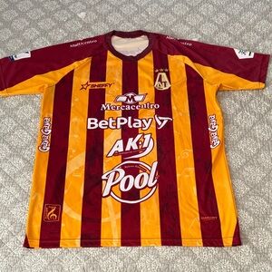 Mercacentro Striped Soccer / Football Jersey